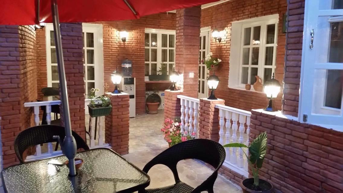 Aparthotel Green Garden Tbilisi Buitenkant foto